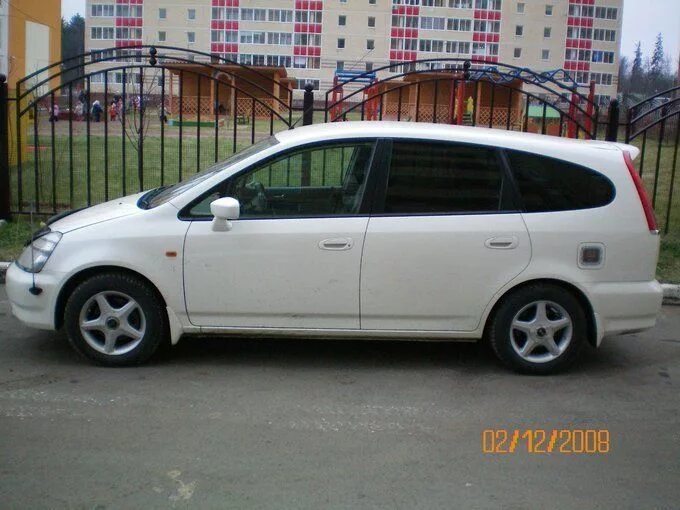 Хонда стрим 2001г. Honda Stream 2001 2.0. Хонда стрим 2001. Хонда стрим 2001г. Rn3. Хонда стрим 2 литра.