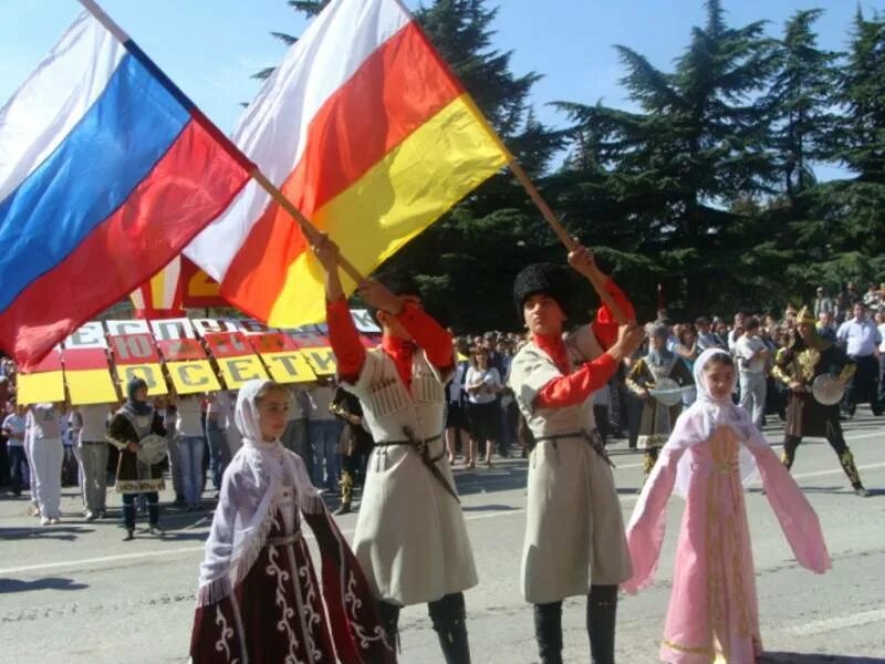 Какое население в северной осетии. Южная Осетия осетины. Южная Осетия нация. Южная Осетия осетинки. Северная Осетия нация.