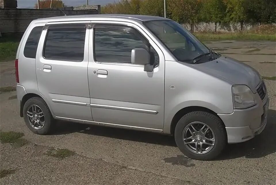 Suzuki wagon r plus 2002. Шины сузуки вагон. Сузуки вагон р разварки. Сузуки вагон 2003. Сузуки вагон 2000г лтз отзывы.