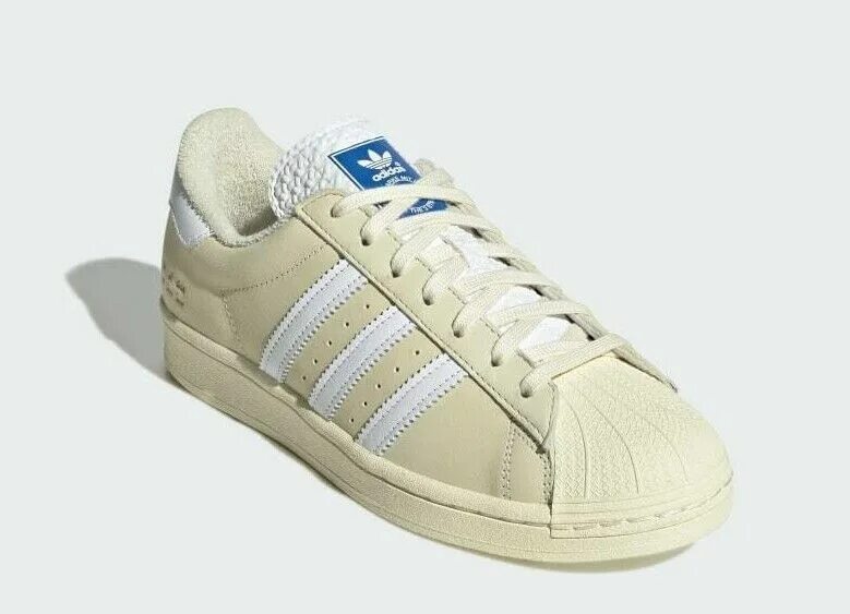 Подошва суперстар. Adidas superstar white cream. adidas superstar 2003 года. adidas superstar 2025. адидас суперстар бежевые.