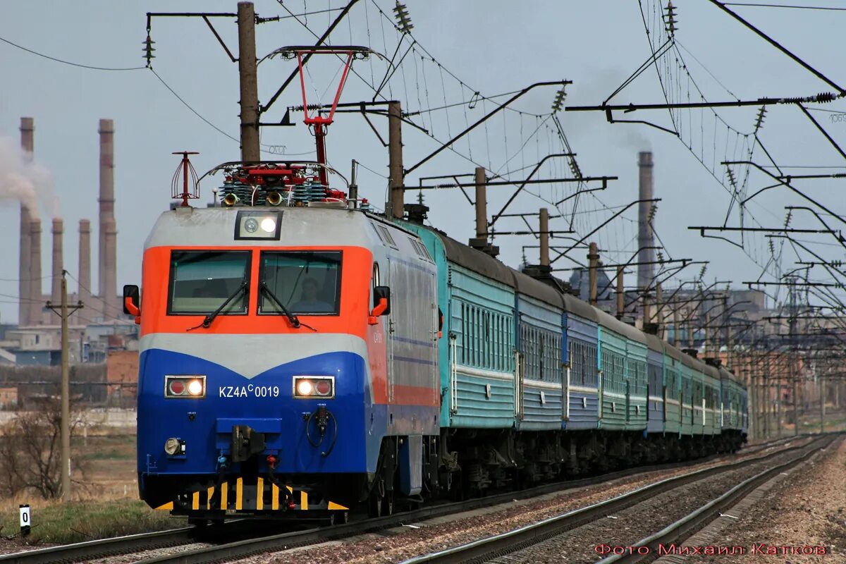 Жд кз. Жд кз. Казахстан темир жолы ктж казахстанские железные дороги. Kz4a. Никельтау станция.