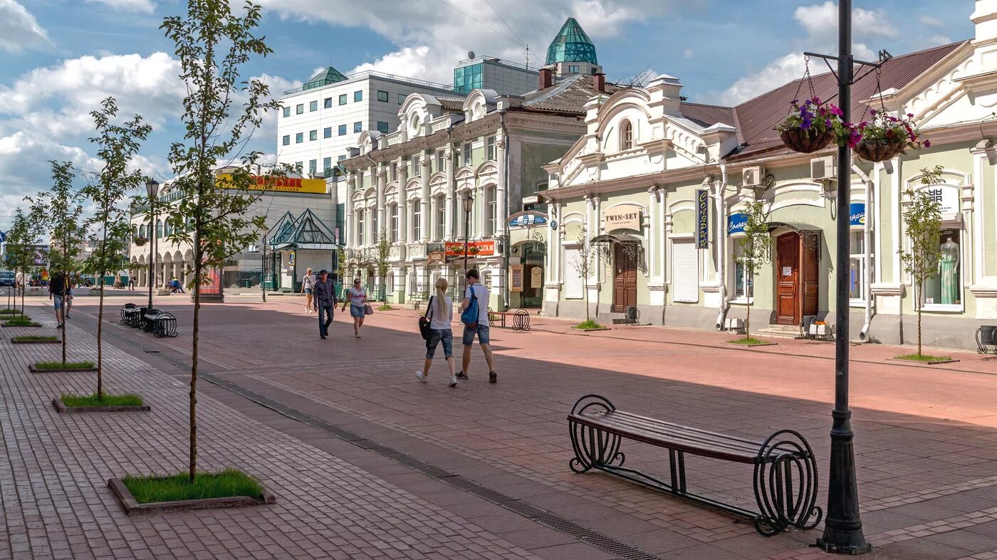 Трехсвятская тверь. Трехсвятская улица тверь. Тверь пешеходная улица трехсвятская. Тверь пешеходная улица трехсвятская. Трехсвятская тверь.