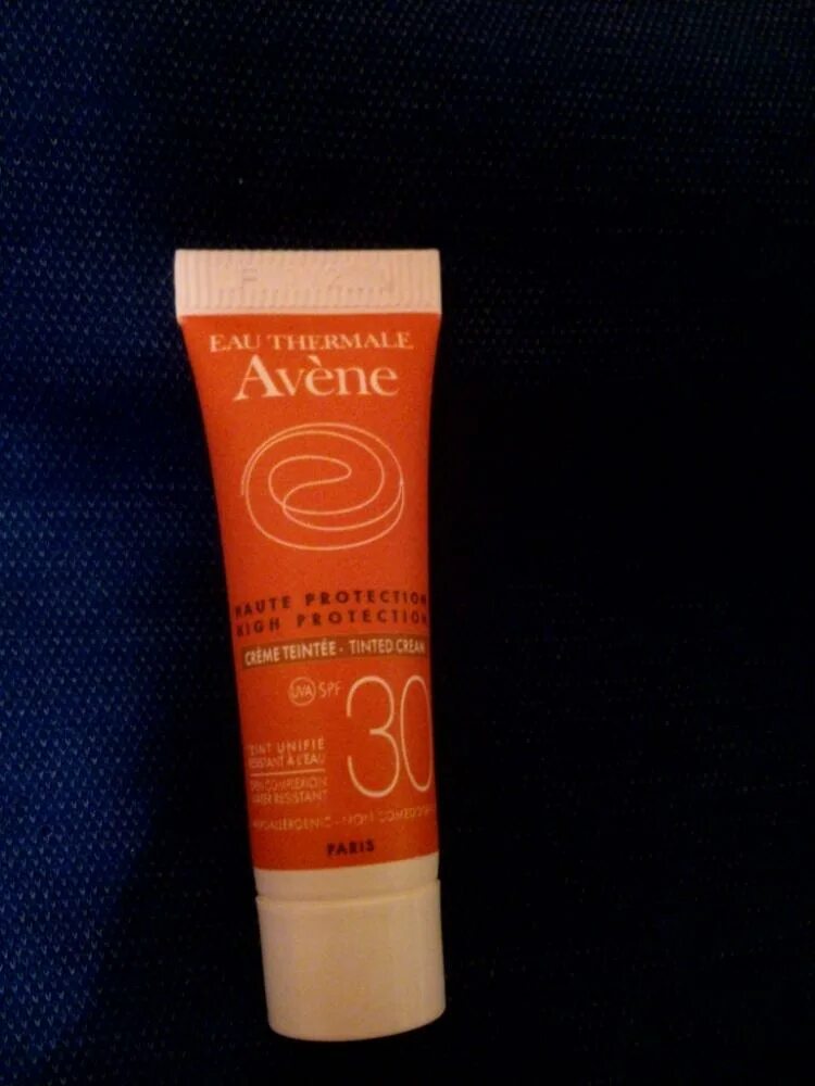 Солнцезащитный крем с тонирующим эффектом. Avene крем солнцезащитный с минеральным экраном spf 50. Солнцезащитный с тонирующим эффектом. Солнцезащитный с тонирующим эффектом. Avene солнцезащитный флюид "dry touch spf50".
