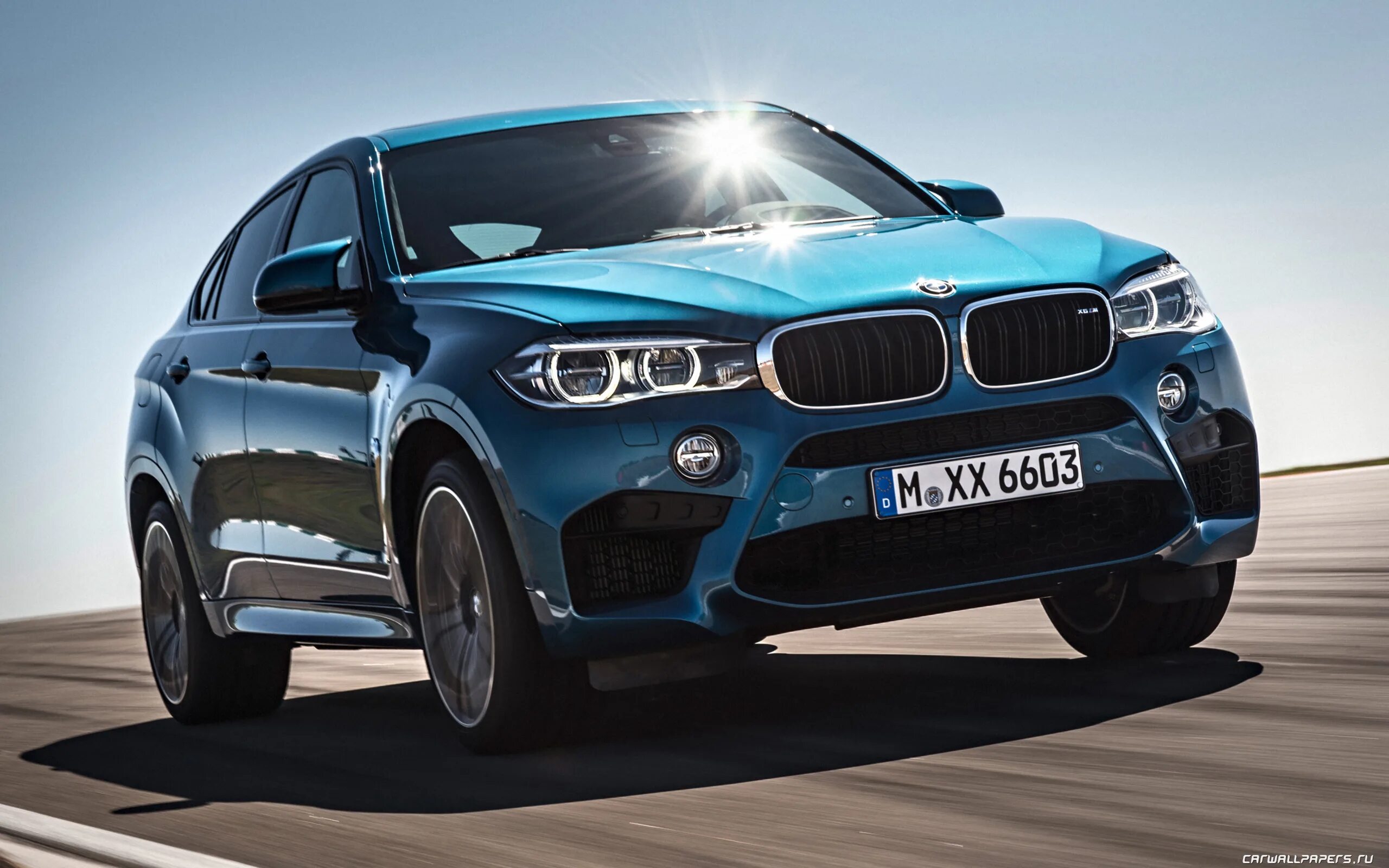 Автомобиль bmw x6. BMW x6m 2015. BMW x6m 2016. BMW x6 m5. BMW x5 m и BMW x6 m.