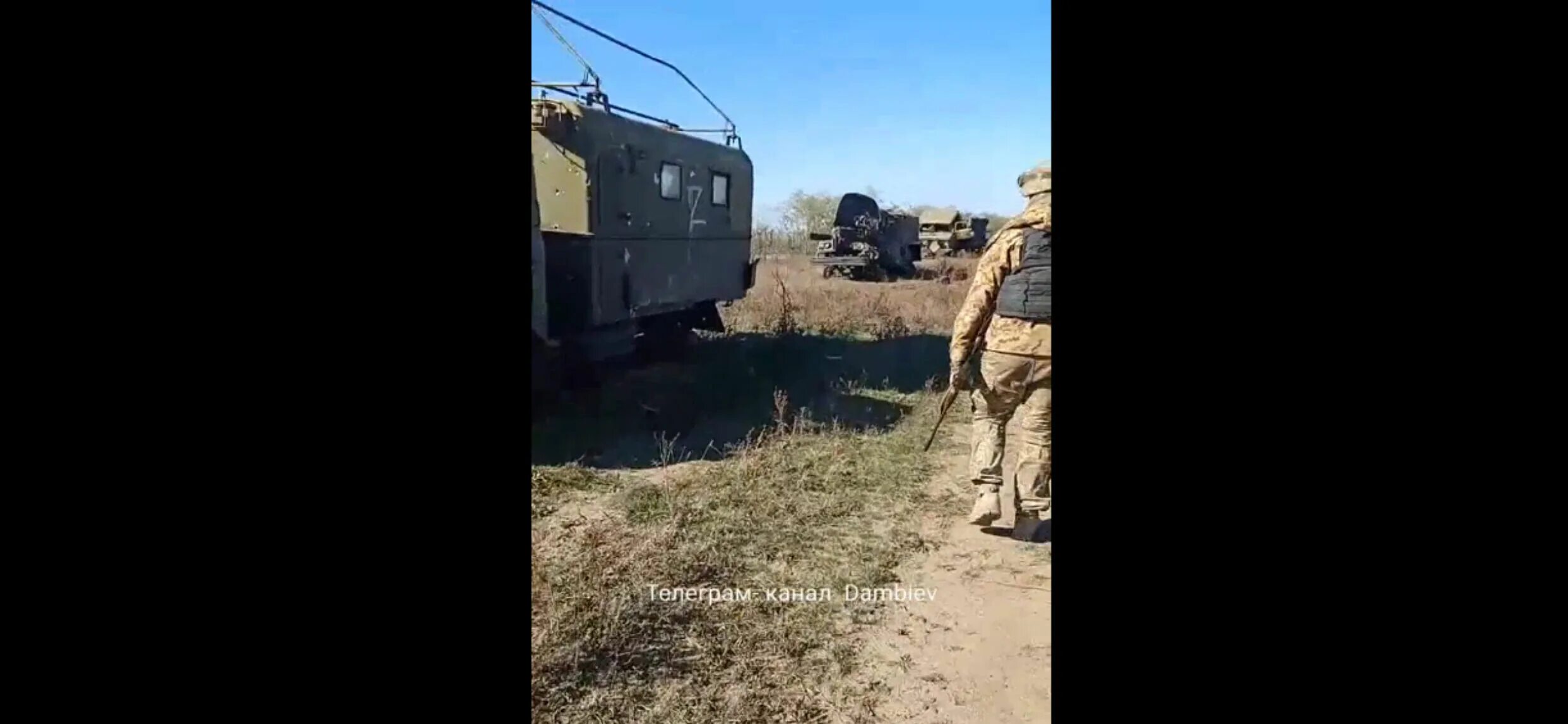 Разбомбили колонну в рыльске. Ужасающие моменты российский танковый конвой. Разбомбили колонну в рыльске. Уничтожена колонна гагаузских. Разбомбили колонну в рыльске.