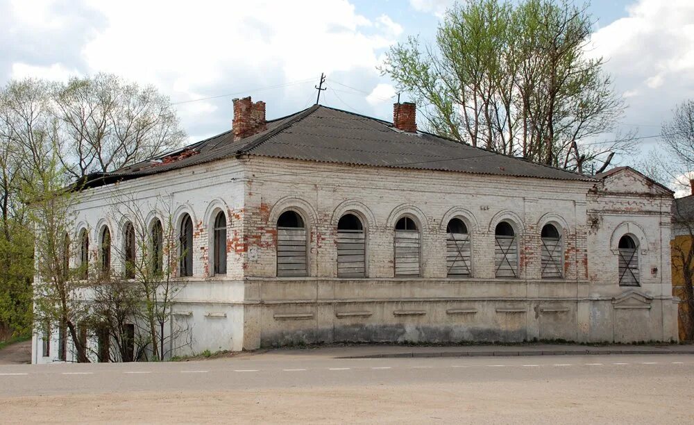 Вязьма смоленской обл. Ул ленина 7. Вязьма кирова 2. Улица репина дом 10. Дом в городе вязьма.