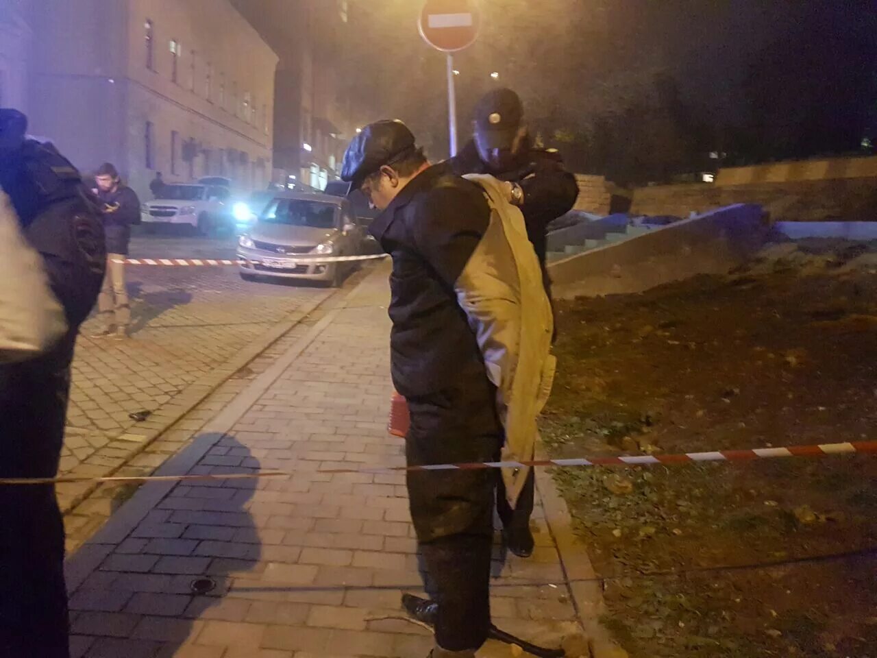 Нападение в москве сегодня. Поджог синагоги в Москве. Каймовский синагога нападение. Стрельба в синагоге повея.