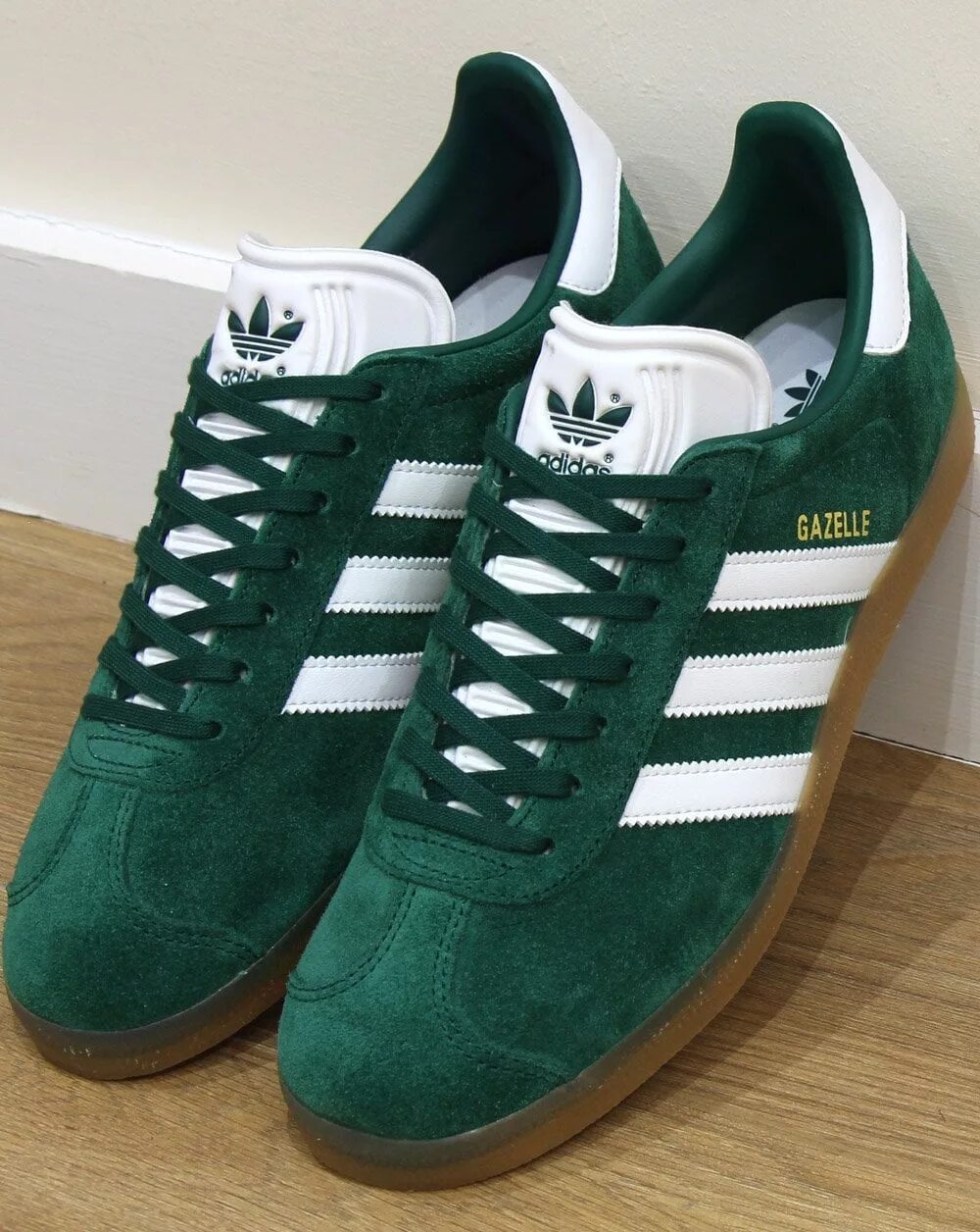 Adidas Gazelle White Green. Adidas Gazelle зеленые. Adidas Gazelle Trainers Green. Adidas Gazelle мужские зеленые.