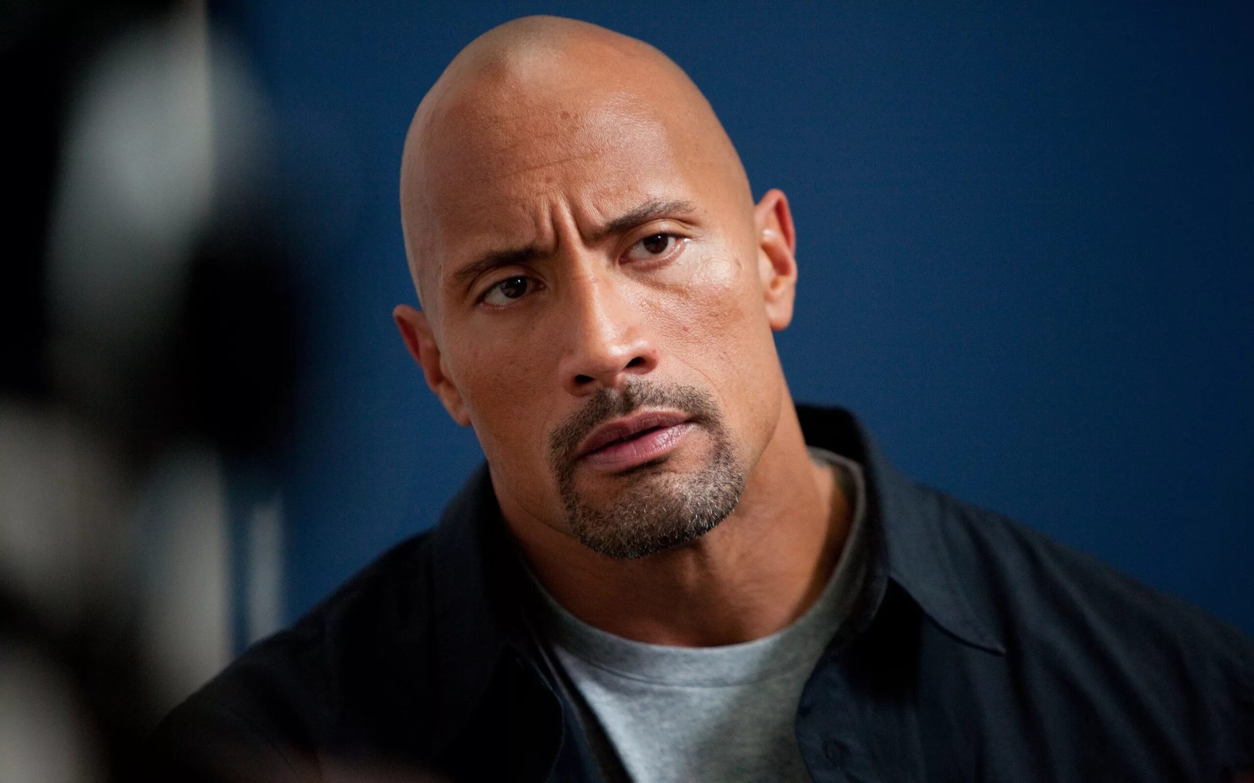 Марк синклер винсент 2020. Люблю лысых мужчин. Лысые парни нравятся. Вин дизель фото. Доминик торетто в белой футболке.