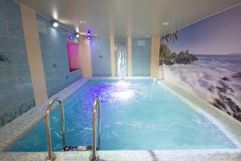 7 холмов сауна киров. Сауна с бассейном киров. Калипсо сауна астрахань. Бассейн татышлы. Сауна киров недорого с бассейном детьми теплым.