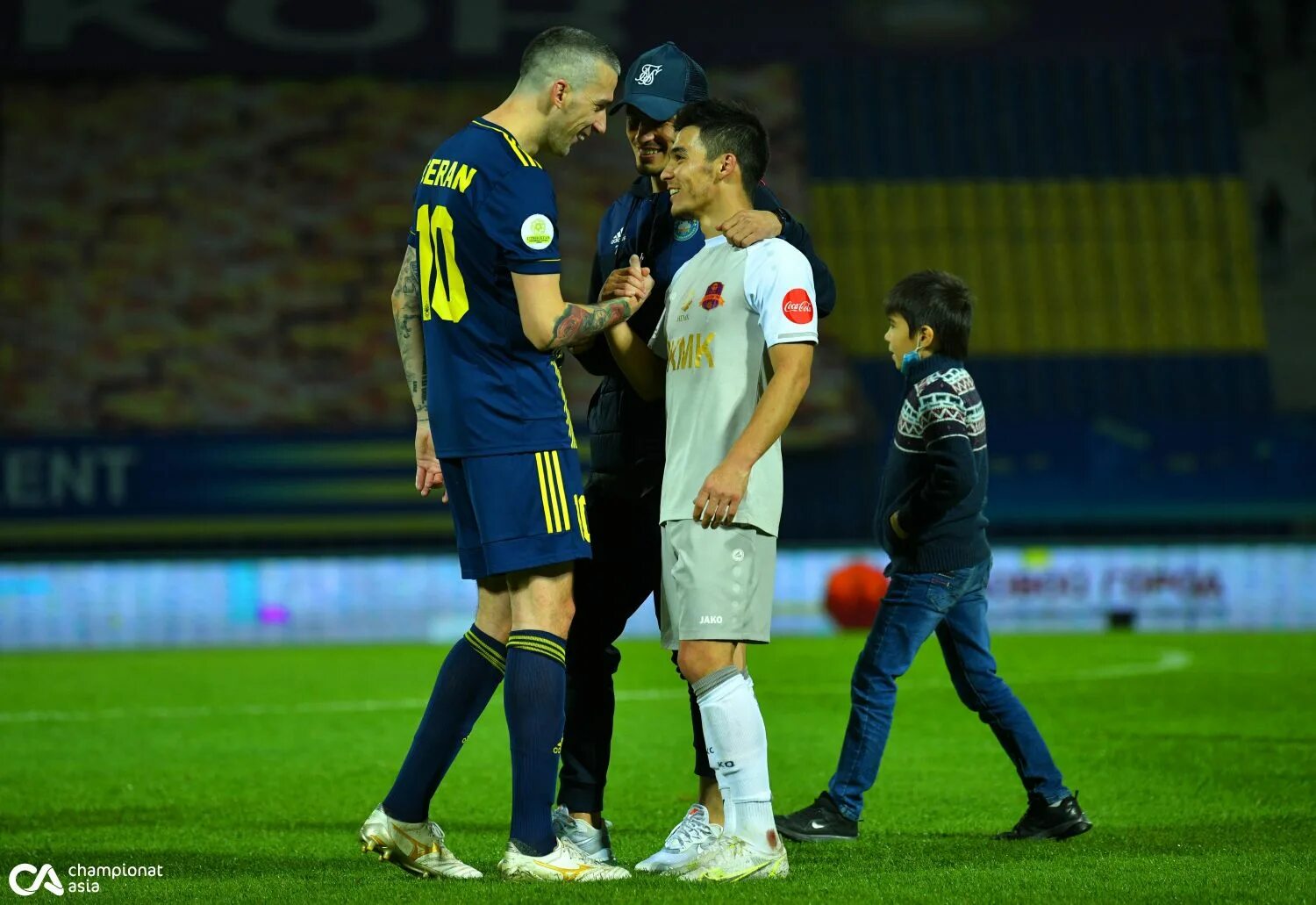 Чемпионат узбекистана по футболу суперлига. Superliga. Neftchi – Bunyodkor. Футбол Узбекистон чемпионати хакамлар хатолари 9 тур Сурхон нефтчи. Футбол 20 йошлилар осийо чимпиянати кеча.