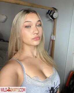 Hot photo 38 of nude Halia Beamer. 