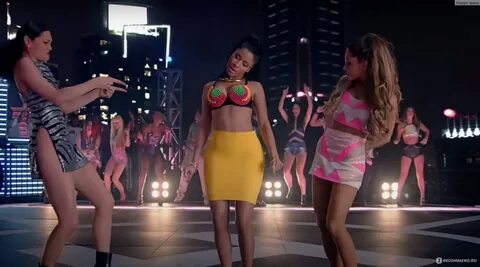 Grande nicki minaj