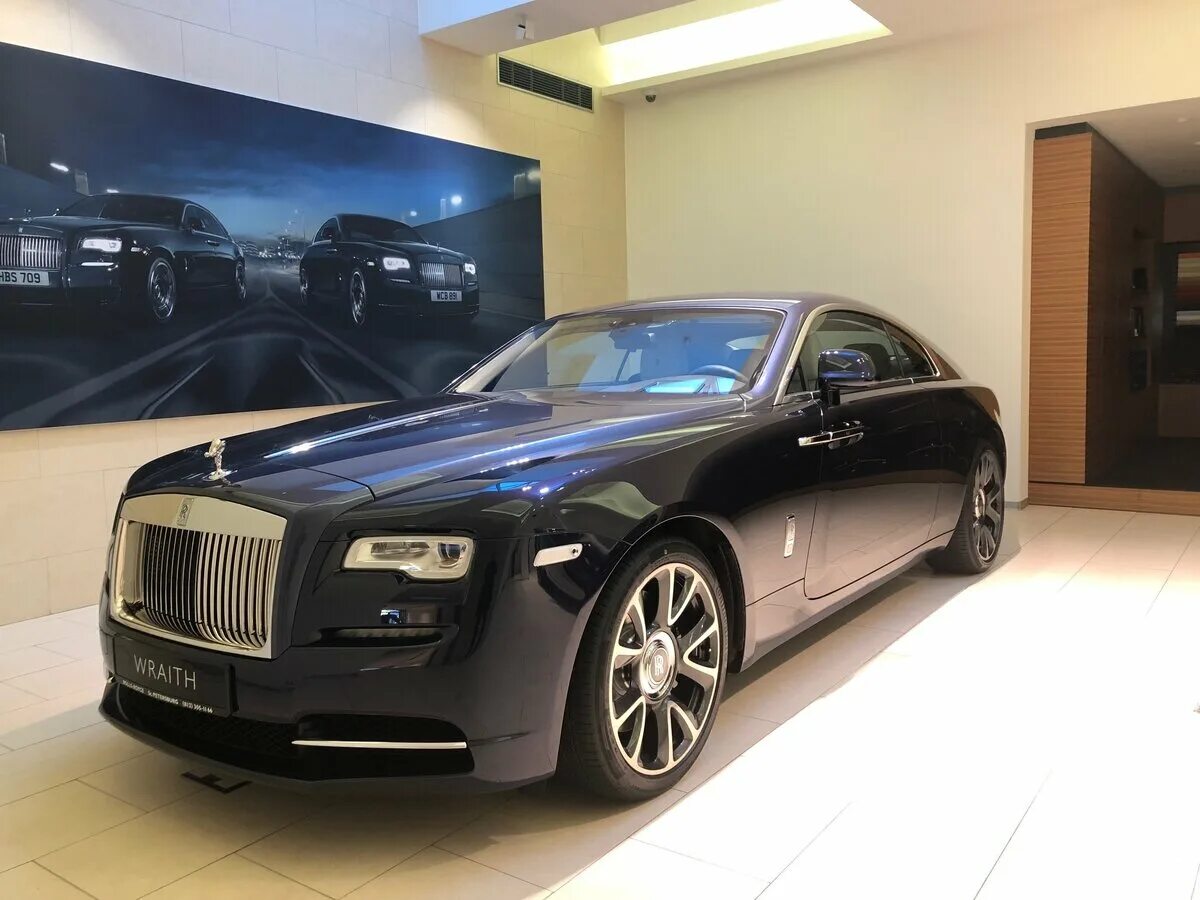 Новый rolls royce. Rolls Royce Wraith Coupe 2022. Rolls Royce Ghost 2022 купе. Роллс Ройс Wraith 2023. Rolls Royce Ghost купе 2021.