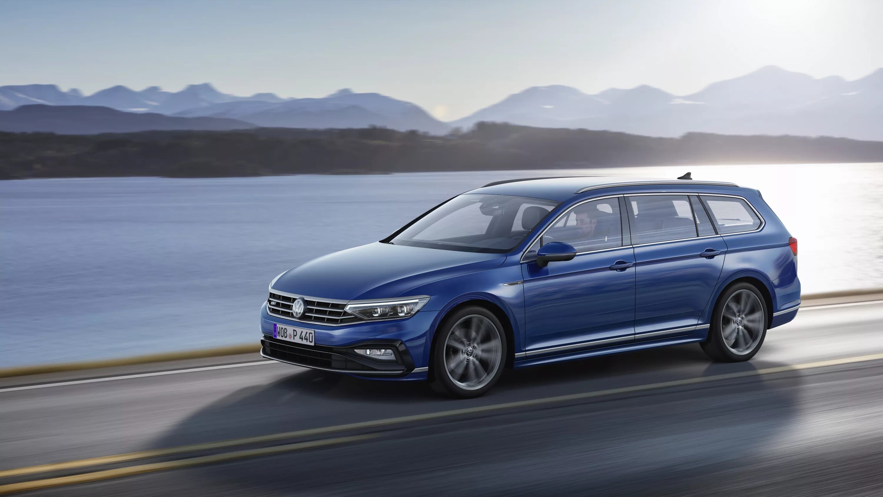 Пассат б8 универсал. Volkswagen Passat variant 2019. Volkswagen Passat универсал 2021. Volkswagen Passat b8 variant r-line.