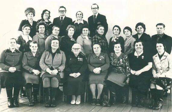 Школа 70 учителя. Коллектив учителей 70-х годов. Школа номер 80 самара. Школа 80 педагогический. Школа 80 тольятти.