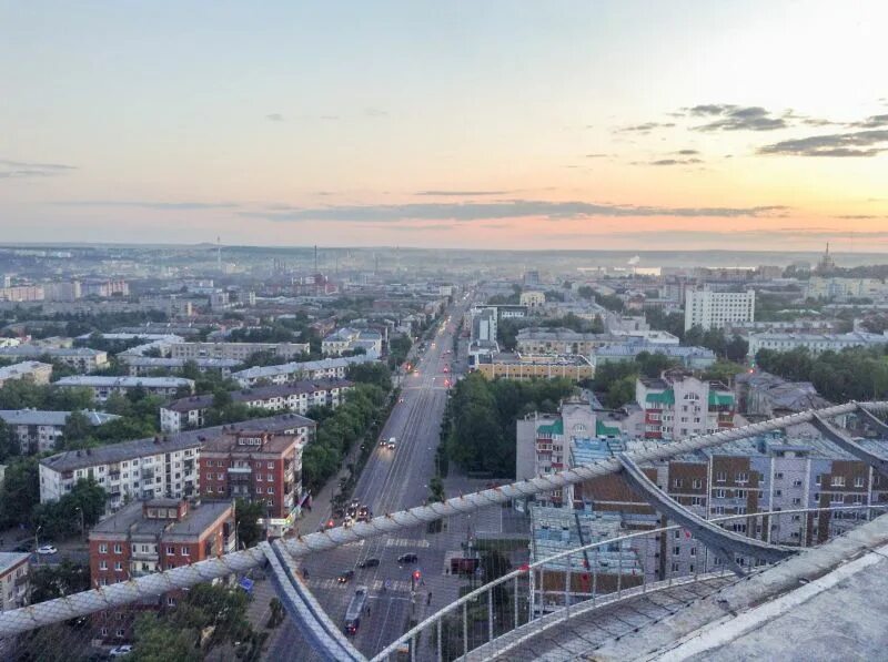 Вечерняя Пушкинская Фото: Кирилл Здоров #Ижевск #вечернийИжевск #улПушкинская #в