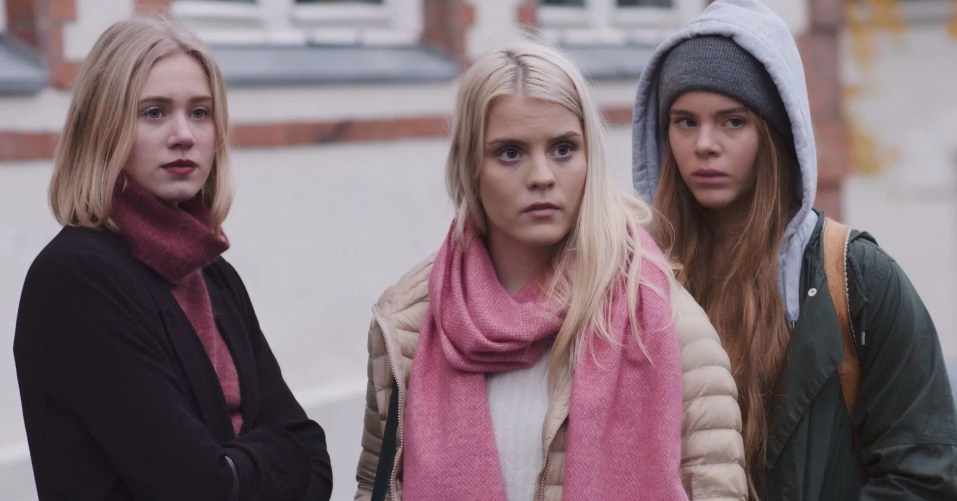 Сериала «стыд» (skam). Норвежский сериал скам. Скам это. Скам германия нура. Сериал скам 2015 вильде.