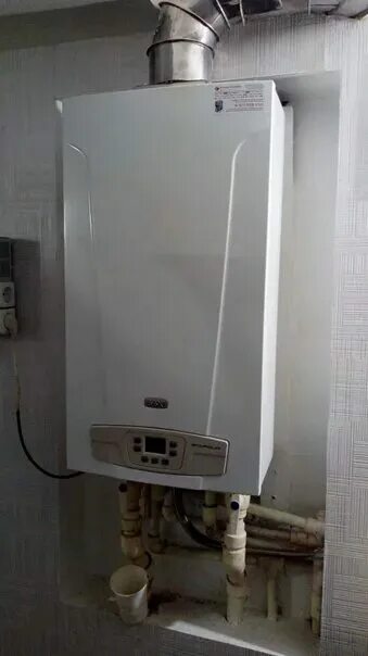 Экофор 24 f купить. Котел бакси эко 4с. Газовый котел Baxi Eco 4s. Котёл настенный Baxi Eco-4s 24f. Baxi котел Eco-4s 24 f.