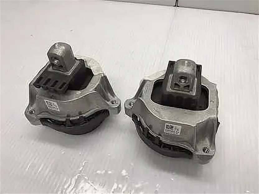 Подушка двигателя бмв е70. Подушка двигателя m5f90. подушка двигателя bmw f15. подушки двигателя бмв е38. n57 подушки двигателя bmw f10.