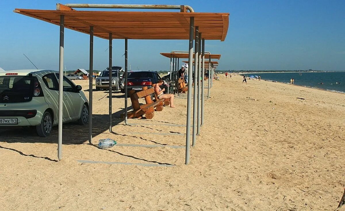 Должанская коса отели на берегу. Станица должанская пляж. Оптимист должанская коса. Казачий берег краснодарский край. Должанская коса отели на берегу.