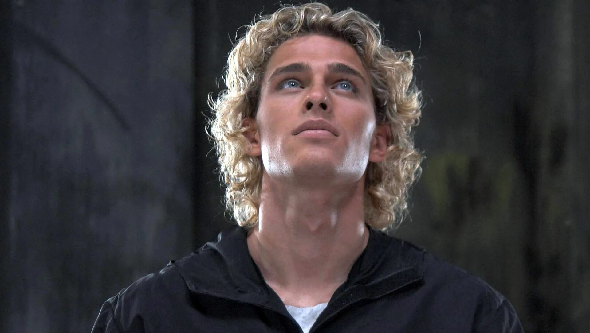 Обитаемый остров актеры василий степанов. Обитаемый остров актеры василий степанов. Остров главный герой актер. Василий степанов обитаемый остров. Актёр степанов обитаемый остров.