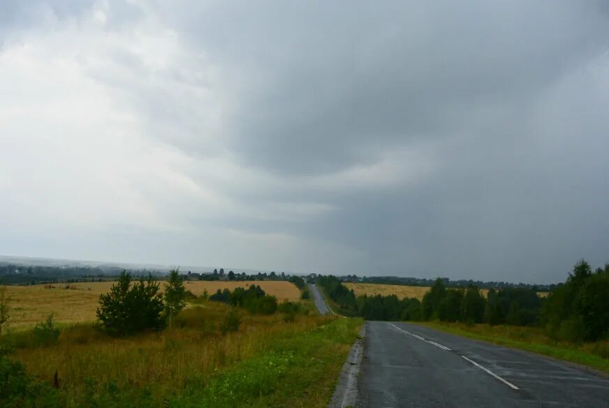 Подслушано павино костромской области. Село Пыщуг Костромская область. Павино (село, Костромская область). Дорога «Пыщуг-Павино-Вохма-Боговарово». Дорога в село Пыщуг Костромская область.