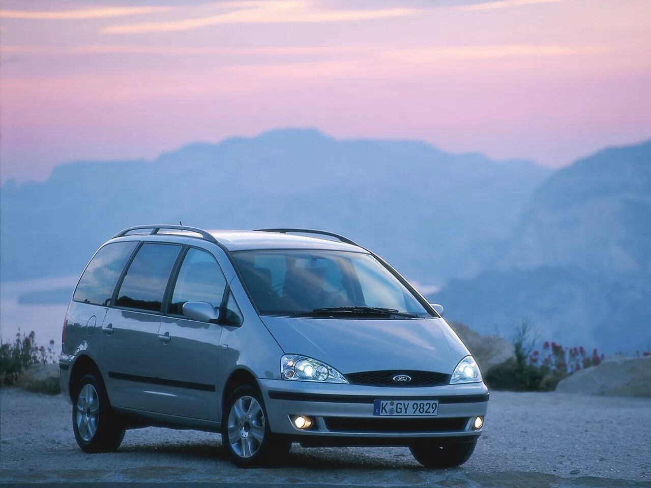 Форд галакси 2001 года. Форд галакси 2000. Ford Galaxy 2000-2006. Форд галакси 2001. Форд галакси 2001 2.3.