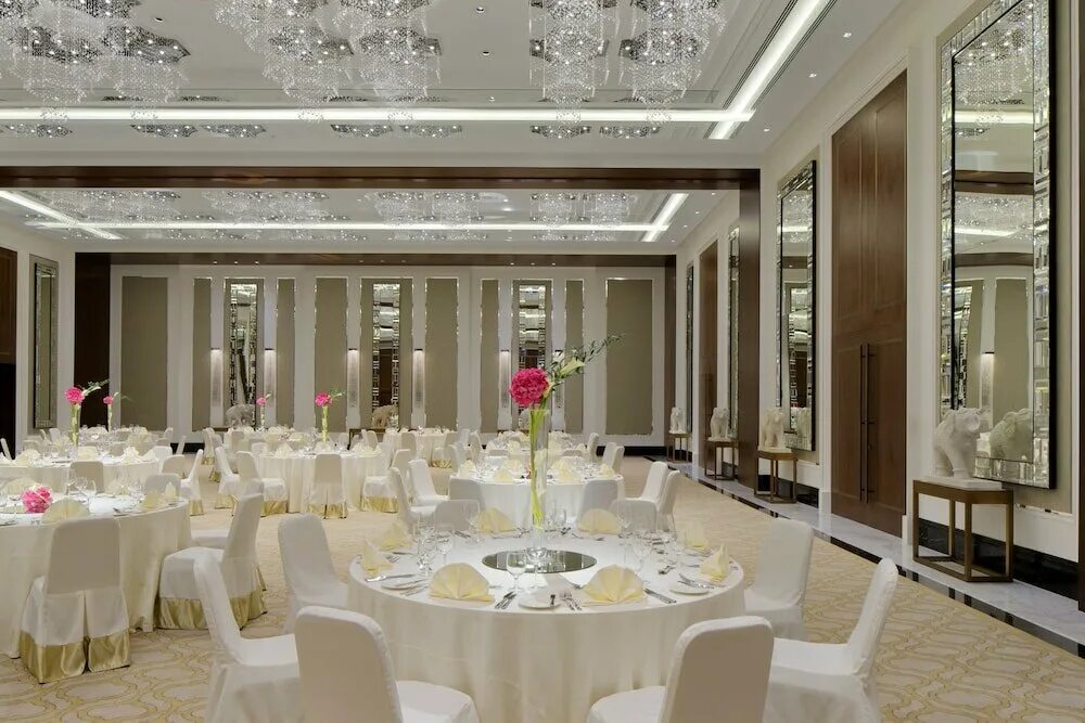 буржхалифа отель внутри ресепшн. Taj дубай. тадж дубай. тадж дубай даунтаун. Taj exotica resort spa the palm 5 оаэ дубай.