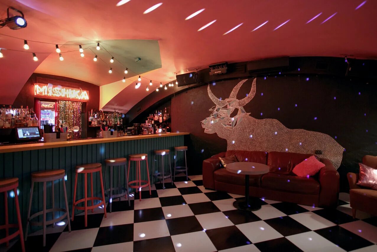 Выпускной в ресторане. Рандеву ресторан спб. Папанин московские ворота. Спб buddha будда бар. Санкт петербург рестораны где танцуют.