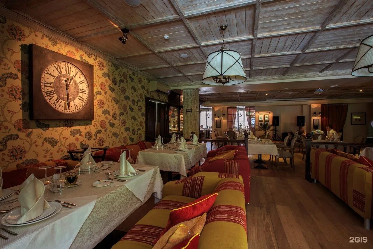 Ресторан сан жак смоленск. Жан жак ресторан смоленск. Чуриловский переулок сан жак смоленск. Сан жак смоленск. Санджак смоленск ресторан.