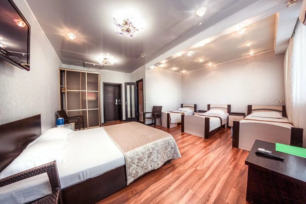 гостиница «аврора вилладж». гостиница хабаровск в хабаровске телефон. отель верба хабаровск. гостиница хабаровск в хабаровске телефон. гостиница ривьера хабаровск.