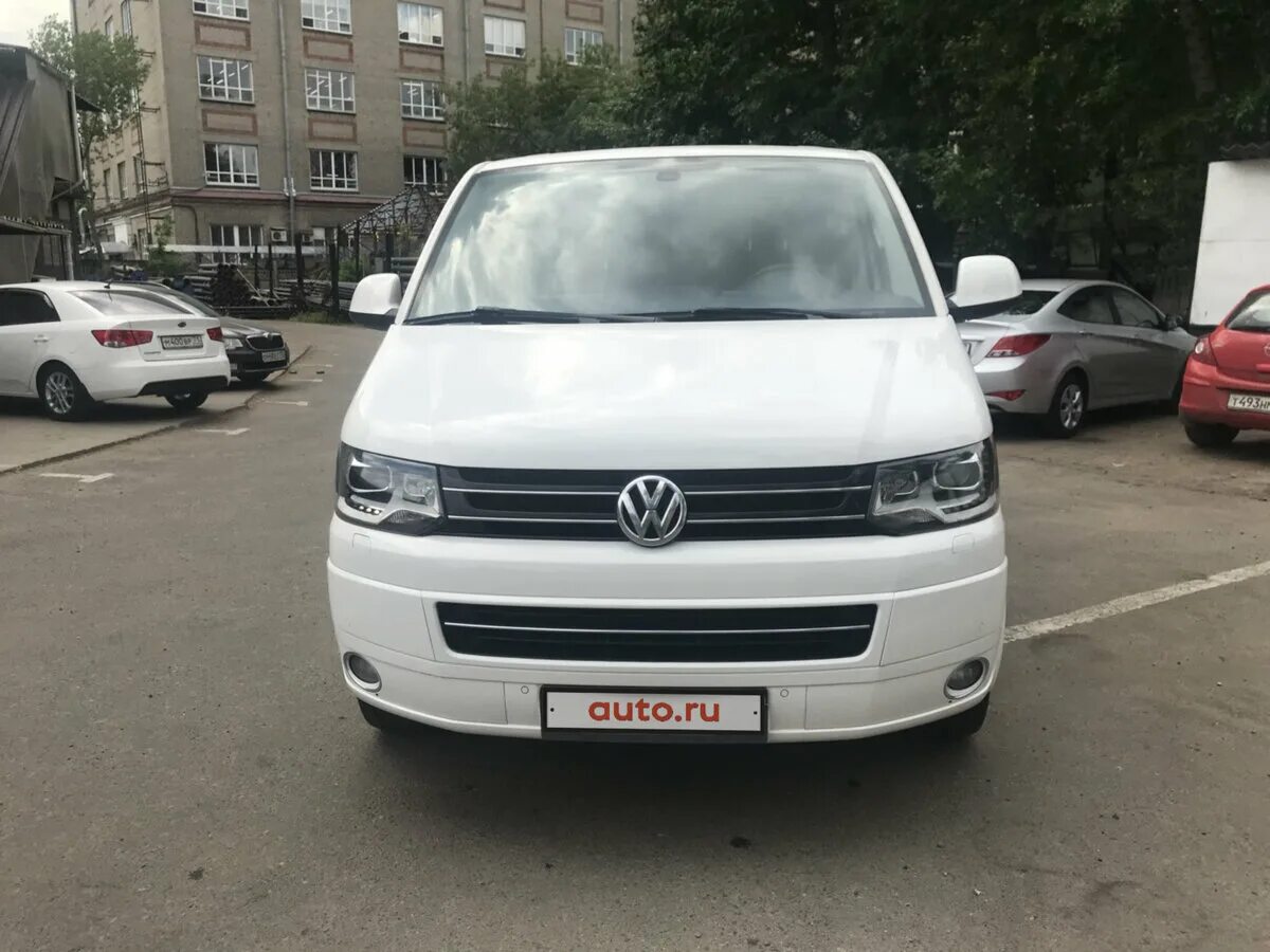 Фольксваген мультивен 2011. 1 multivan. Vw multivan 2018 t6. Multivan москва. Vw multivan 2015.
