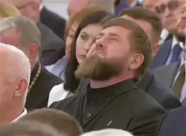 Уволить чиновников дети которых не знают чеченский