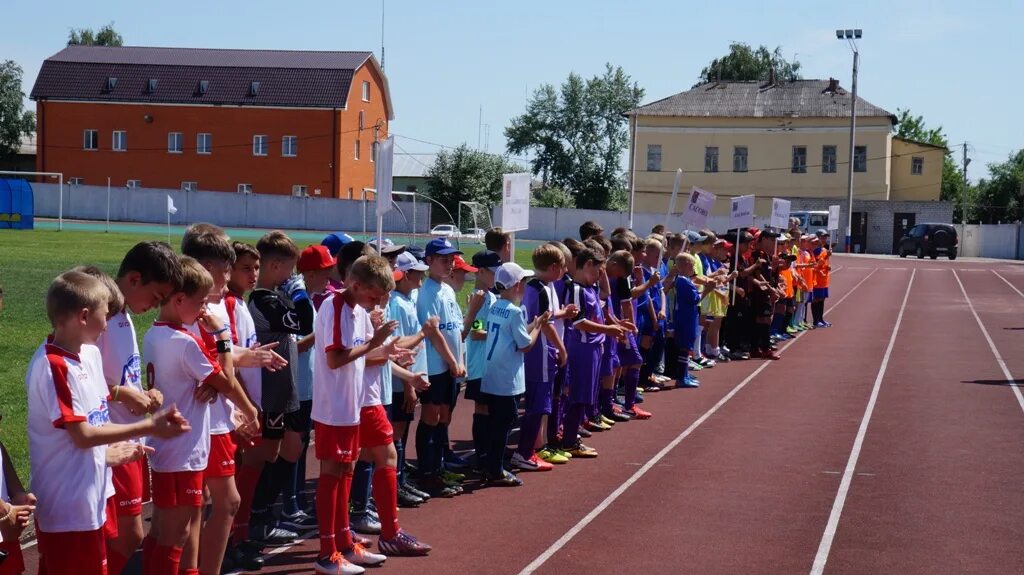 Сасово погода на 10 дней рязанской области. Ухолово Рязанская Касимов. Школа номер 1 Скопин Рязанской области. Поселок Ухолово Рязанской области. Спасск-Рязанский стадион.