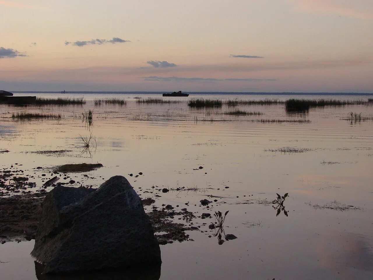 Кубенское озеро. Кубенское озеро Вологодская область. Озеро Молтаево. Озеро Кубена Вологодской области.