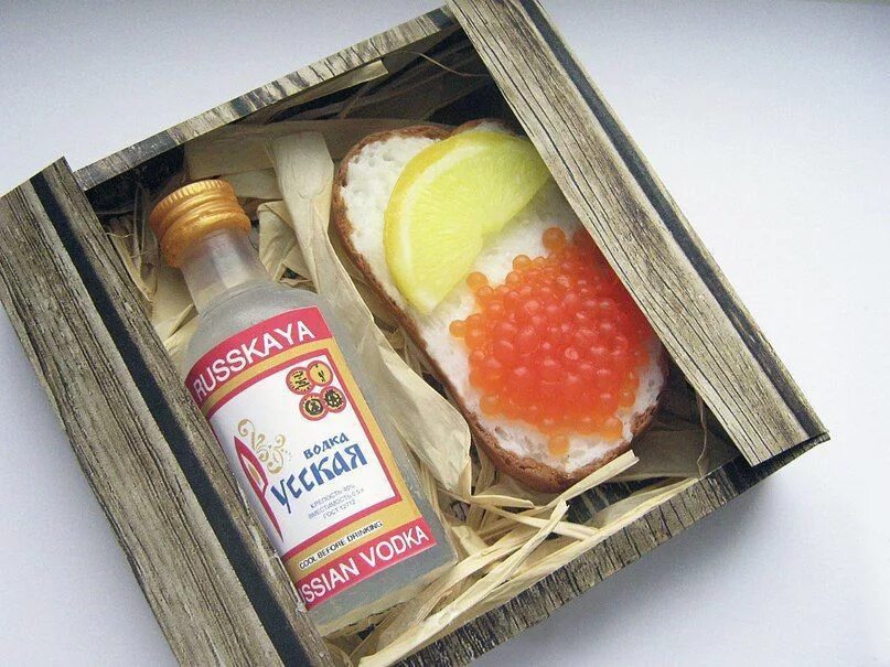 прикольная аптечка в подарок. подарочные боксы для мужчин. что подарить алкоголику. набор «джентльменский». прикольная аптечка.