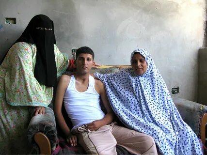 Moral-Kampagne: Hamas rüstet gegen die Lust - DER SPIEGEL