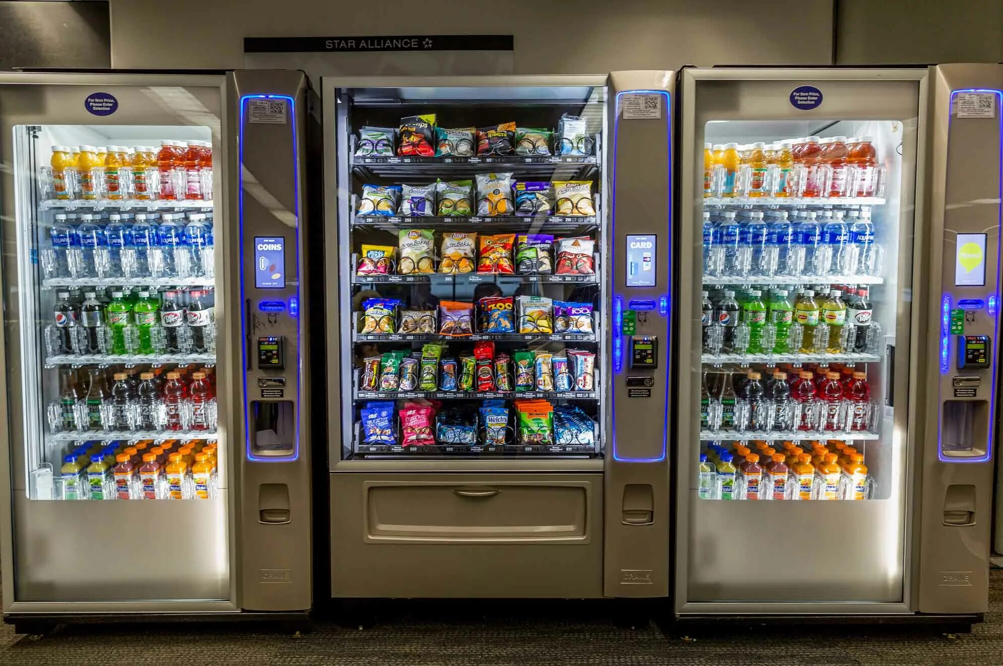 Вендинговые аппараты "Vending". Вендинговые аппараты 2023. Вендинговый аппарат f2s. Торговый автомат Unicum foodbox Street. Вендинговый аппарат в аренду