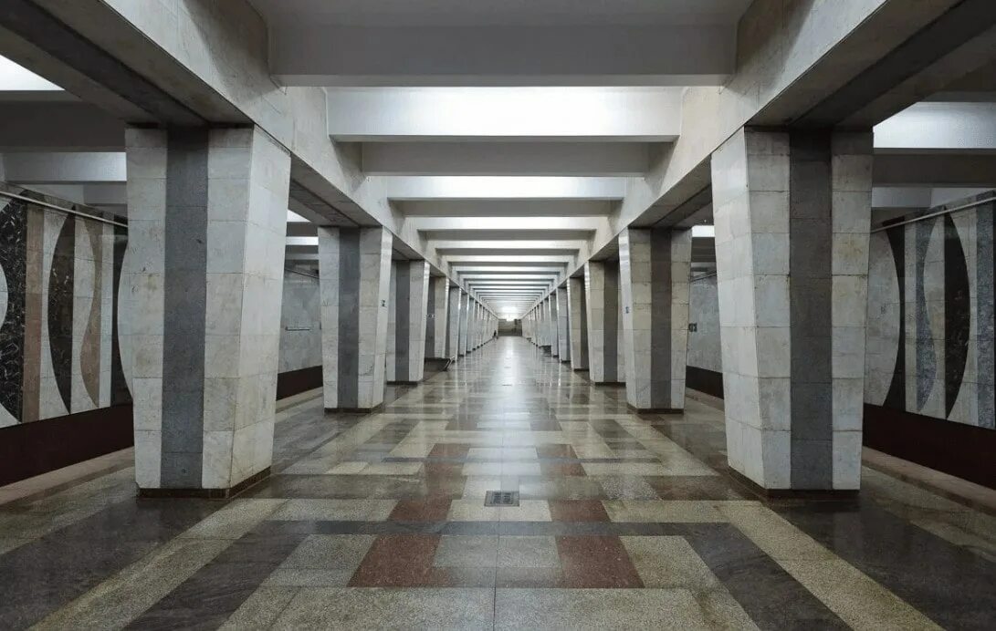 Метро физкультурная. Спортивная станция метро мск. Станция спортивная московский метрополитен. Станция метро спортивная спб. Станция спортивная московский метрополитен.