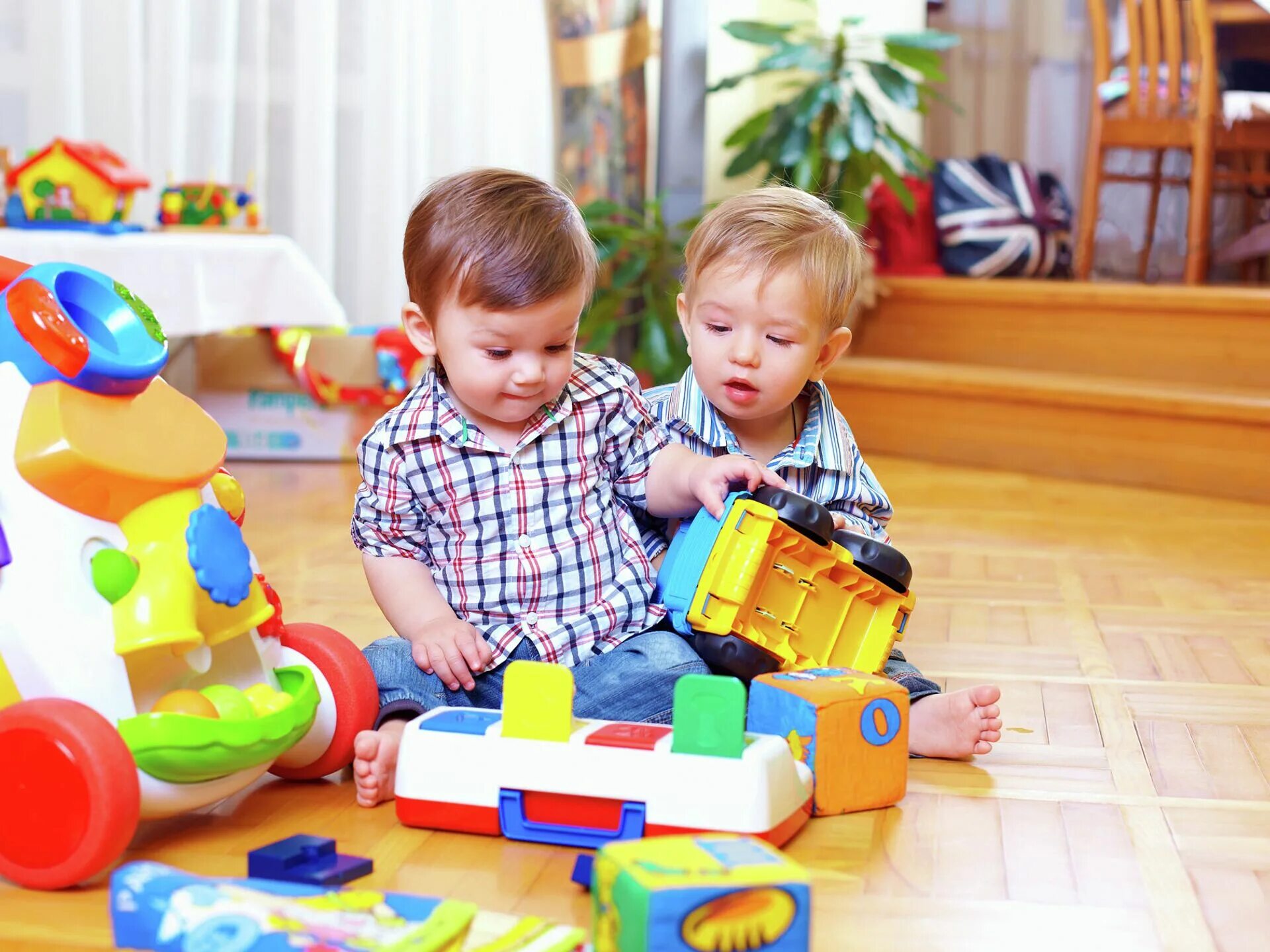 спаситесь из яслей