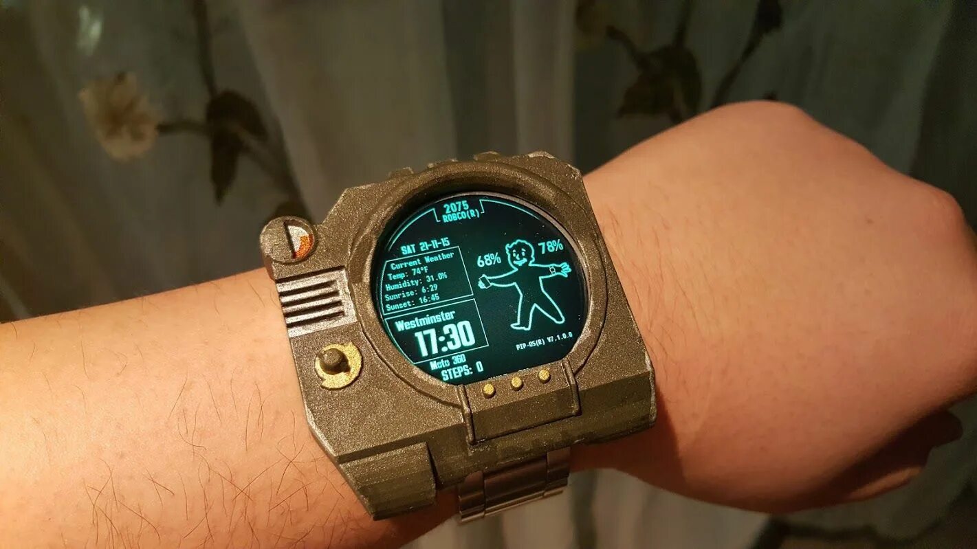 Часы fallout. Смарт часы фоллаут. fallout часы pip boy. часы fallout 3 наручные. фоллаут 4 наручные часы.
