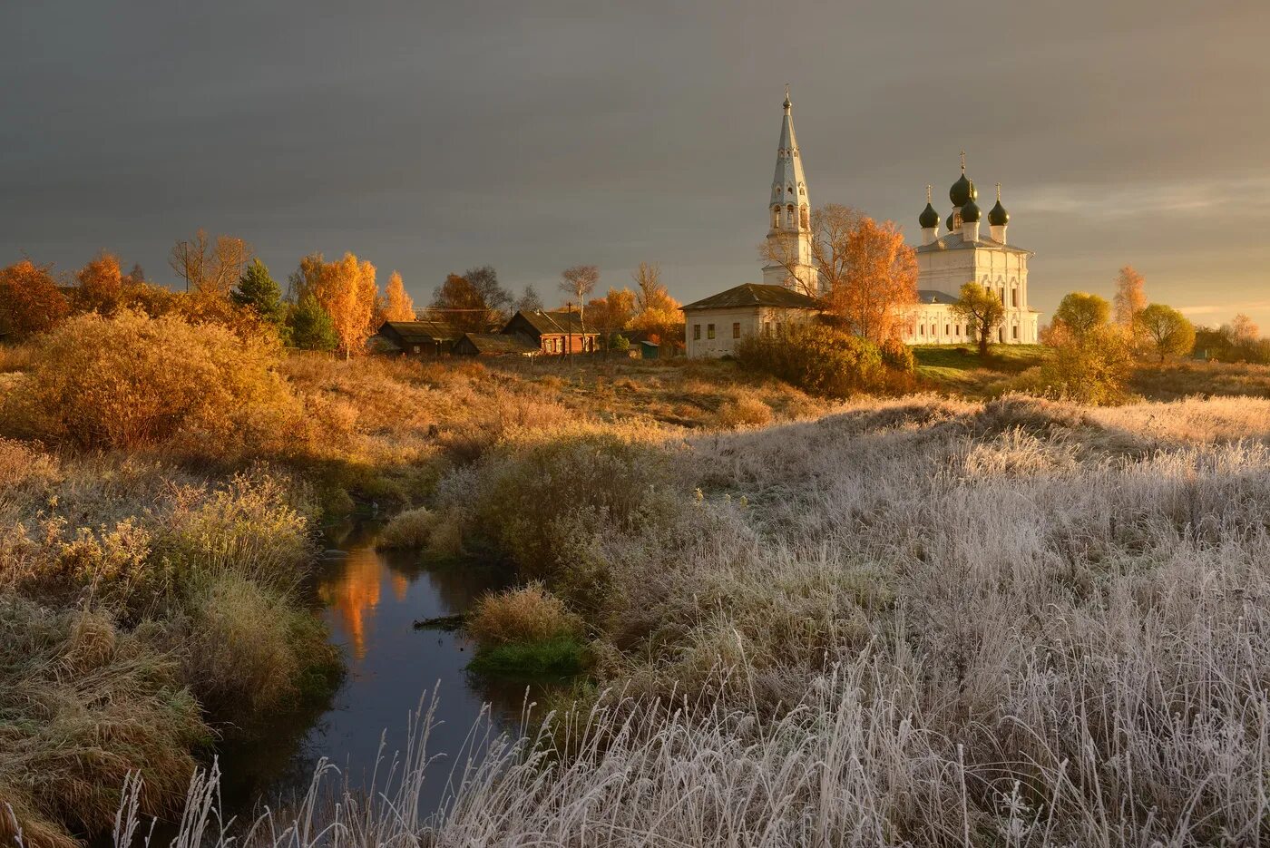 Красивые русские места. Осенево Ярославская область Церковь. Село Осенево Ярославской области. Село Осенево Ярославская. Деревня Осенево Ярославская область.