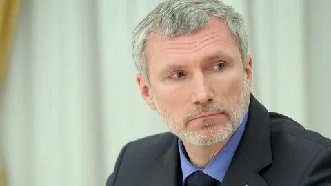 Журавлев госдума биография
