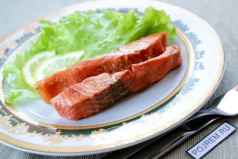 Кусок форели рецепт. Кусок форели рецепт. Филе форели в духовке. Кижуч подкопченный. Кусок форели рецепт.