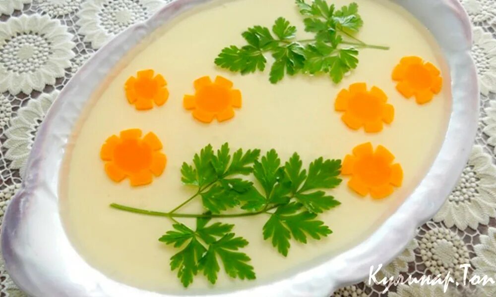 Рыбный холодец. Холодец с майонезом. Украшение холодца. Мясо провансаль заливное. Заливная осетрина.