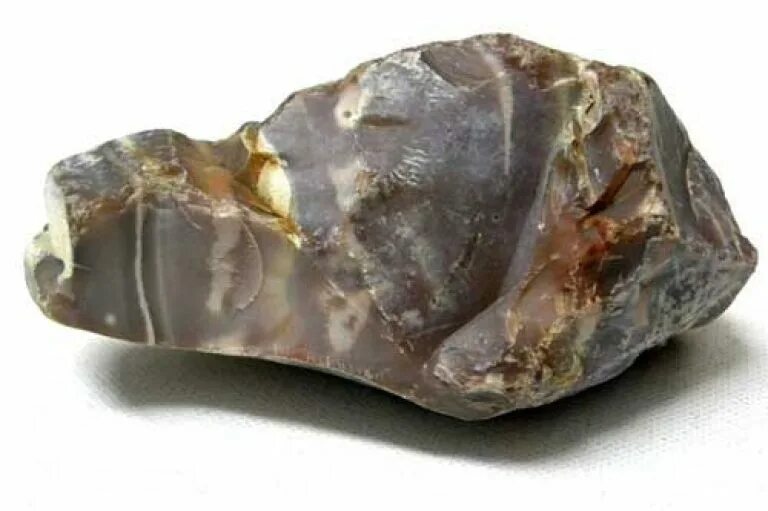 Кремень горная порода. Речной кремень. Кремень камень. Кремень рисунчатый минерал. Кремний опало холцедоновый камень.