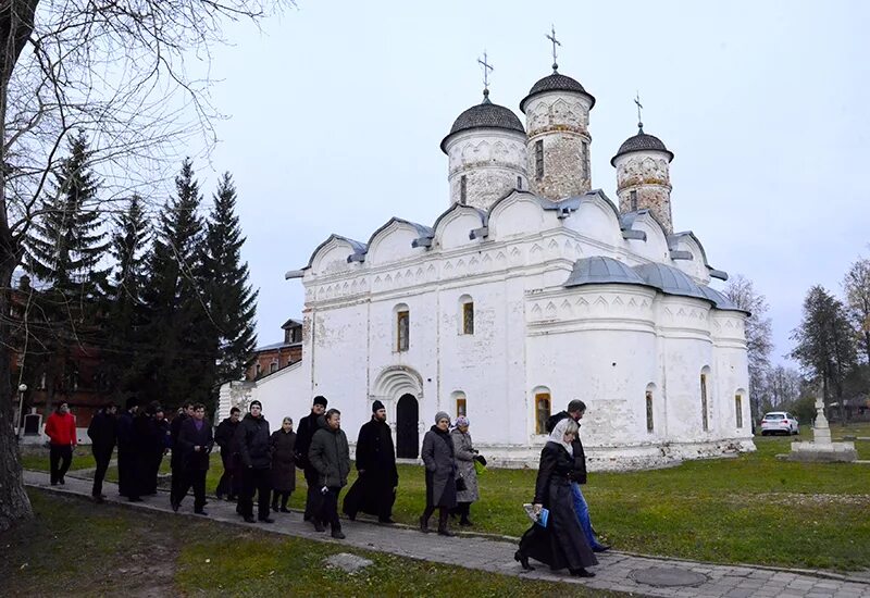 Паломническая поездка в Муром Спасо Преображенский монастырь. Саратовский Спасо-Преображенский мужской монастырь. Киржач мужской монастырь для паломников. Паломнические поездки от Спасо Преображенского монастыря. Саратов.