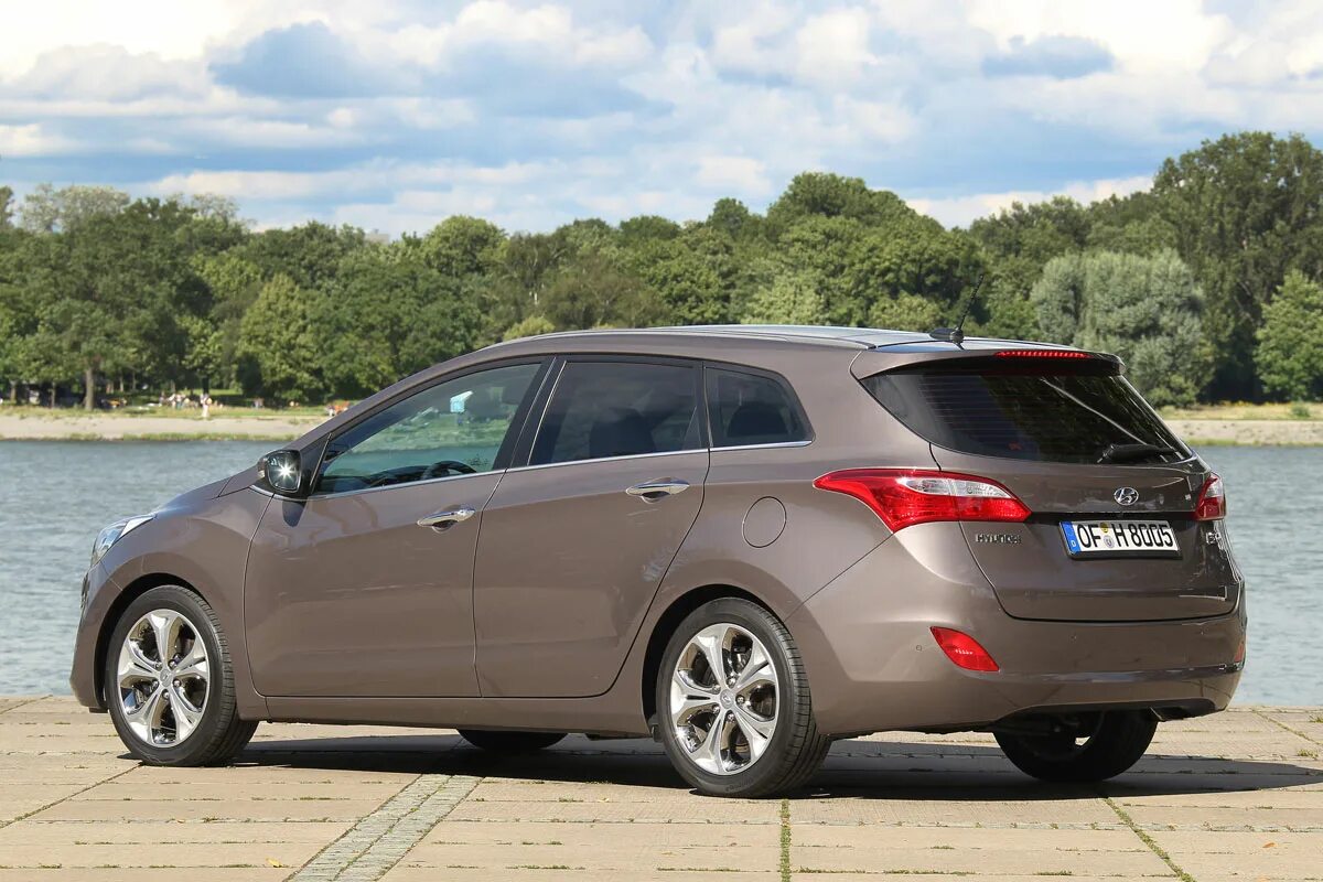 Hyundai i30 универсал