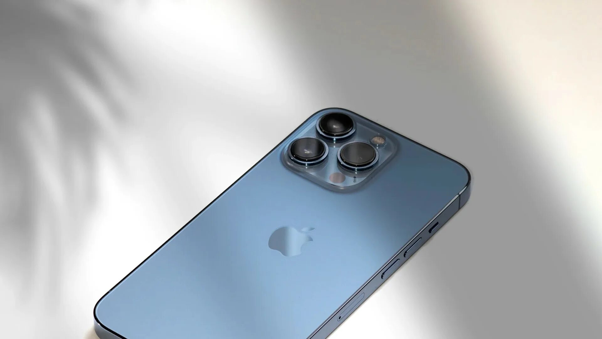 Камера айфон 13 мегапиксель. Iphone 13 Pro Max Camera. Iphone 12 Pro Max Camera. Айфон 13 про Макс камера мегапикселей. Iphone 13 Pro Max Camera Size.